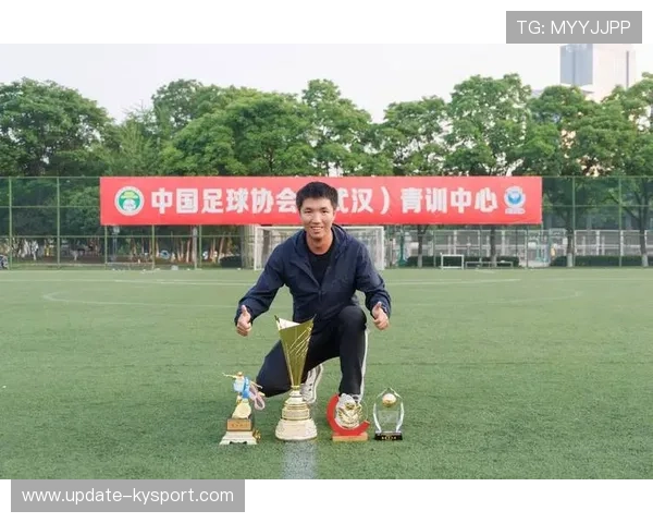 中国足球青训基地引入国际先进教练，培养精英人才，中国足协43个青训中心