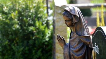 开云网页版-世界击剑大奖赛中国队包揽女子团体金银，世界击剑冠军