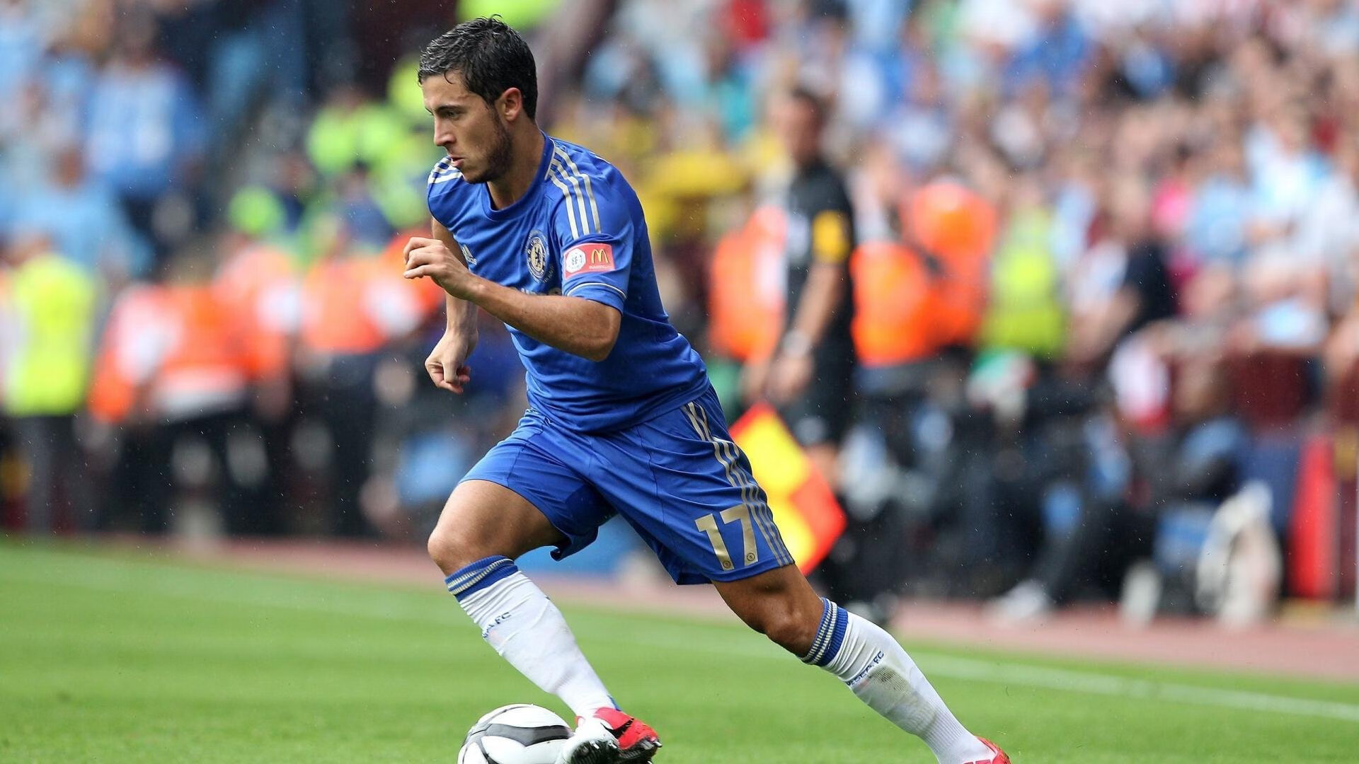 世界杯技术盛宴:助攻、头球、远射,每一幕都惊艳,世界杯专用球